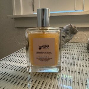 philosophy Amazing Grace Luminous Body Oil — shimmering gold